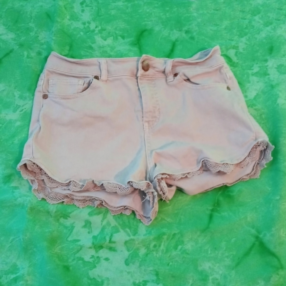 Tinsletown Pale Lilac Shorts